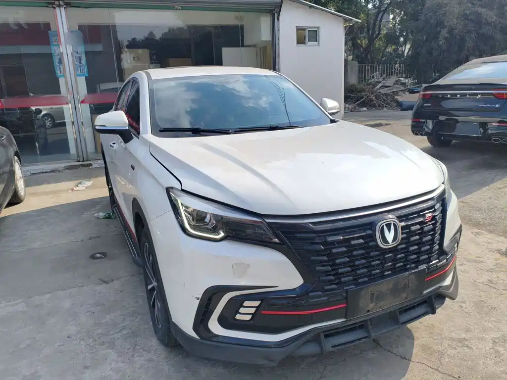Changan CS85 COUPE — миниатюра 4