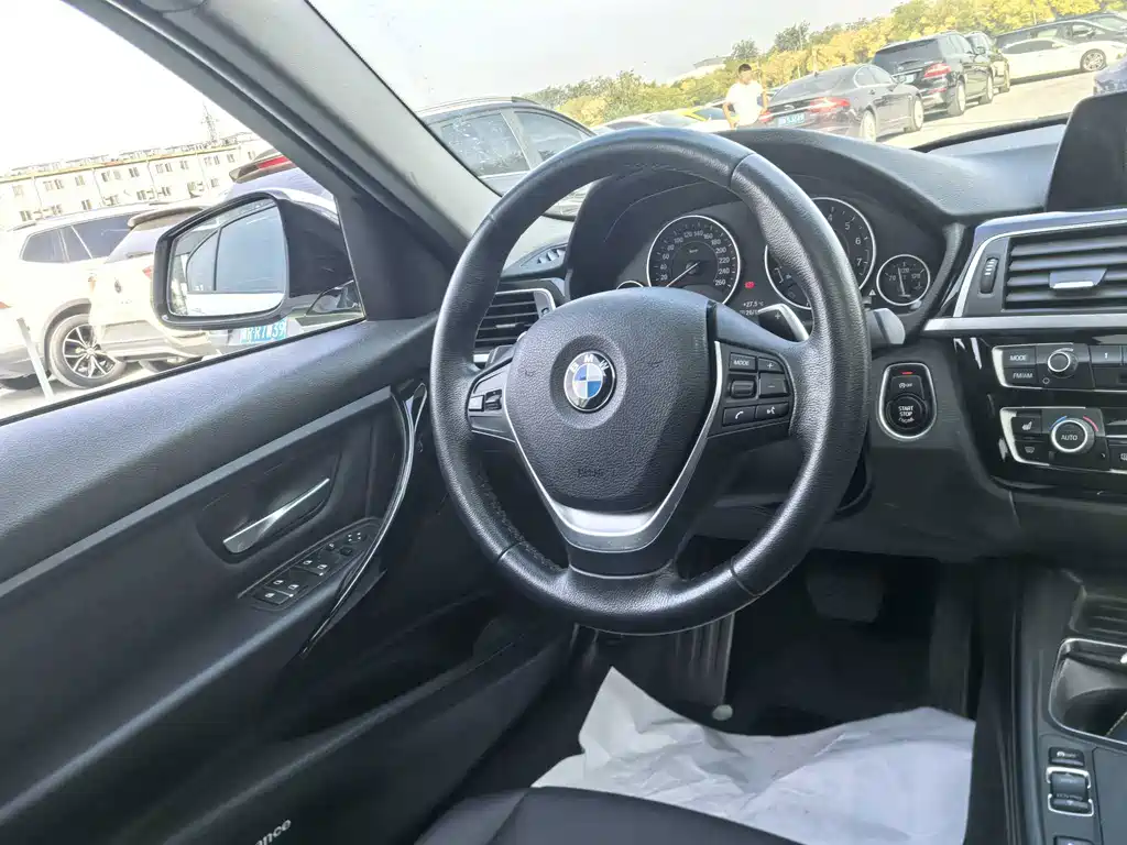BMW 3 Series — миниатюра 6