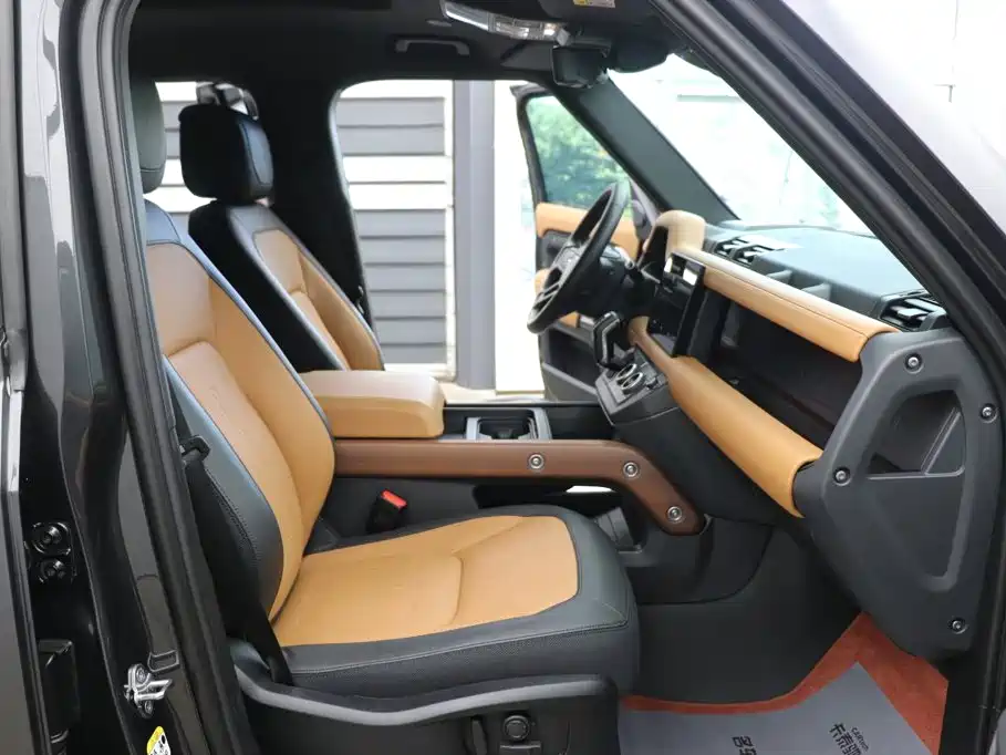 Land Rover Defender — миниатюра 21