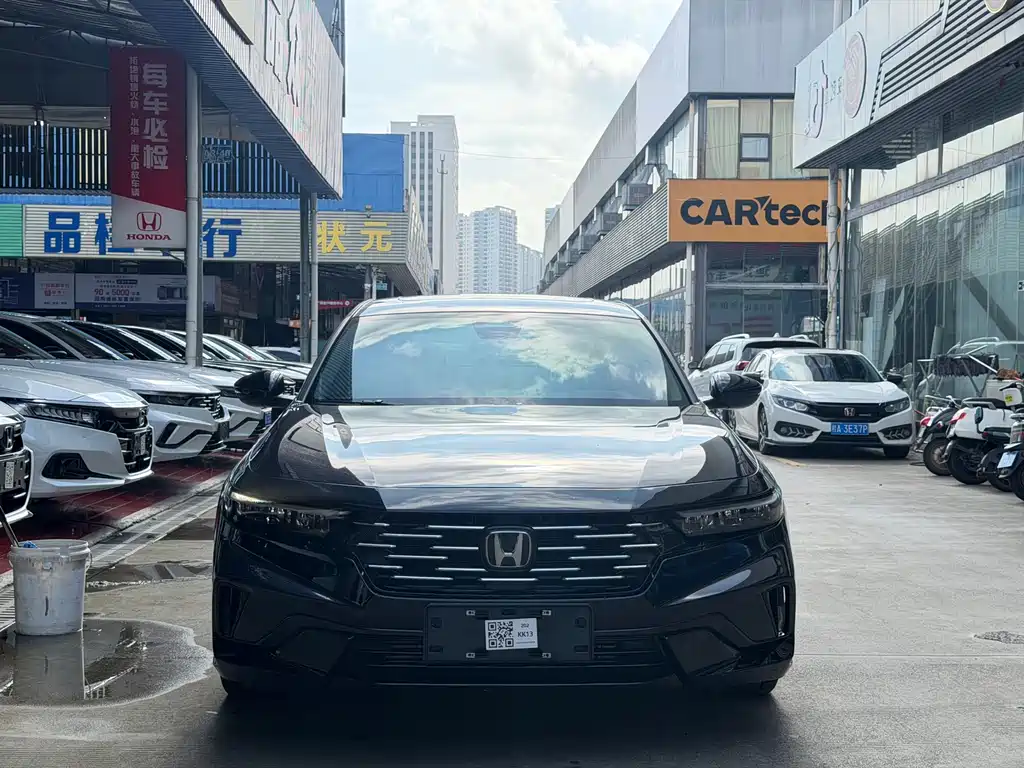 Honda Accord 2025 Sport 260TURBO Luxury