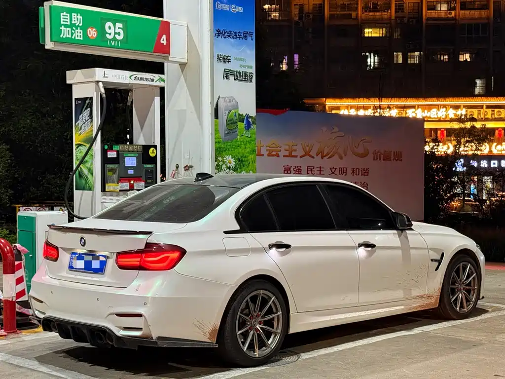 BMW 3 Series — миниатюра 6