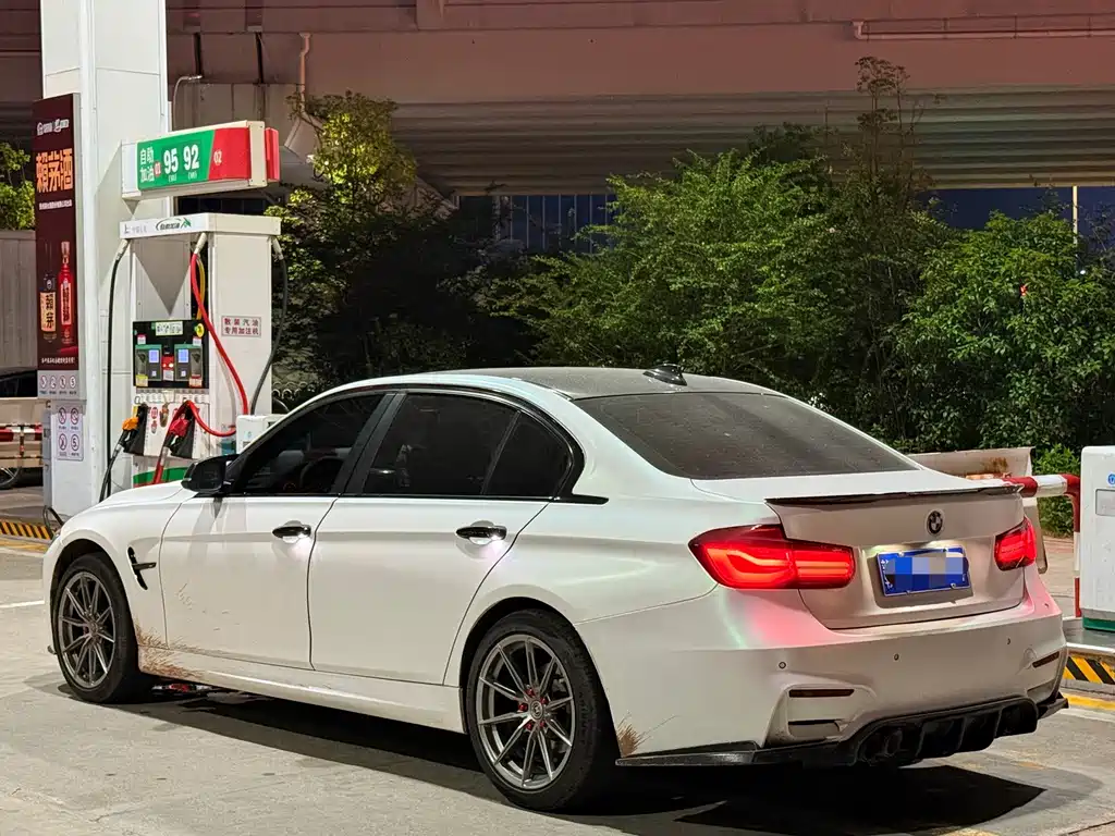 BMW 3 Series — миниатюра 9