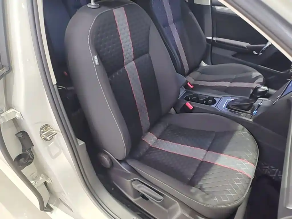 Volkswagen Lamando — миниатюра 25