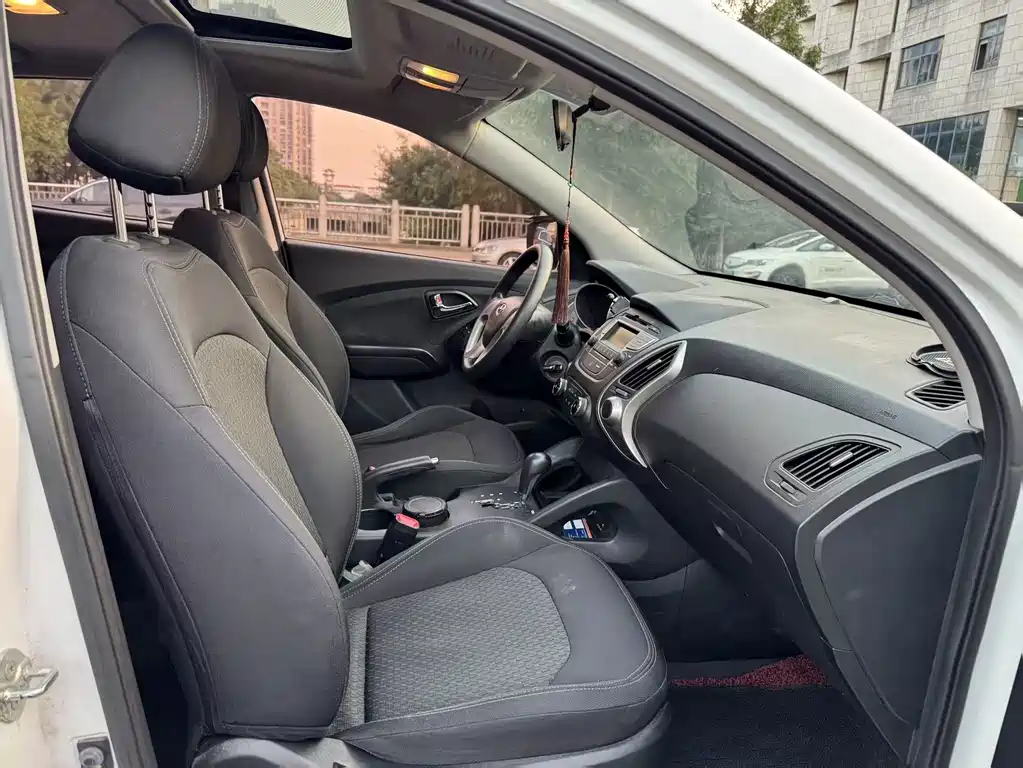 Hyundai ix35 — миниатюра 12