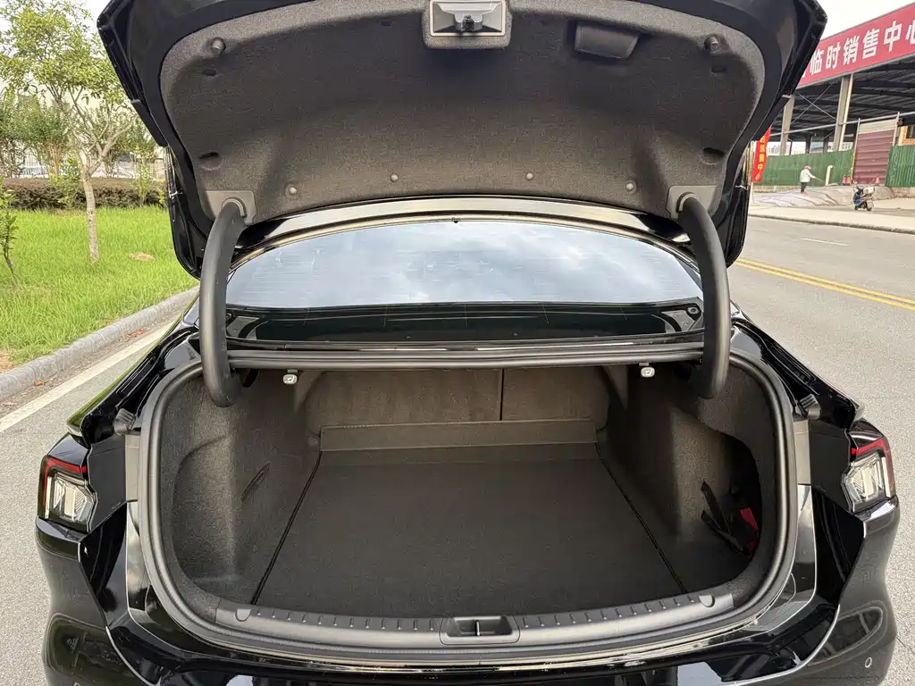 Ford Mondeo — миниатюра 13