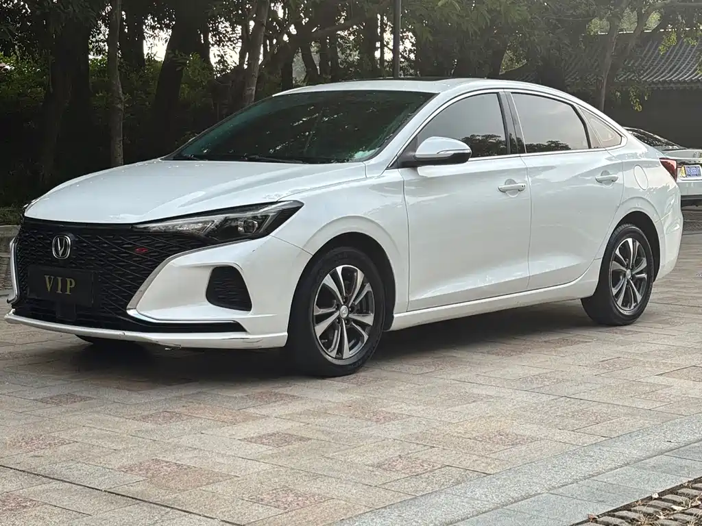 Купить Changan Eado