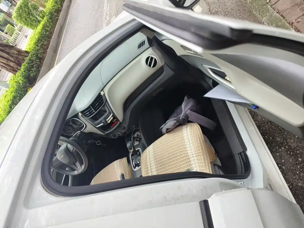 Chevrolet Sail — миниатюра 18