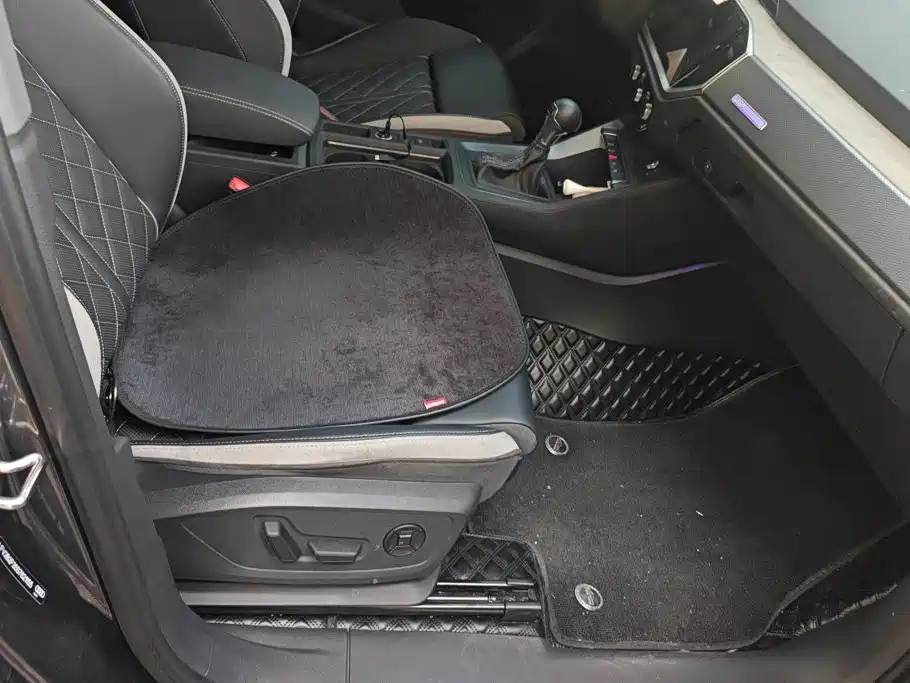 Audi Q3 — миниатюра 8