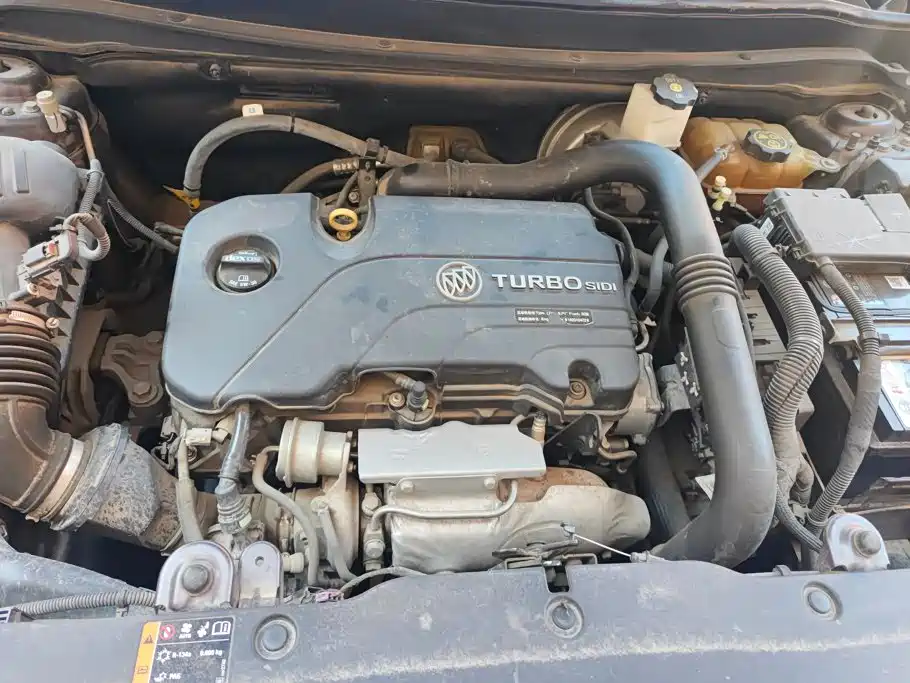 Buick Envision Plus — миниатюра 10