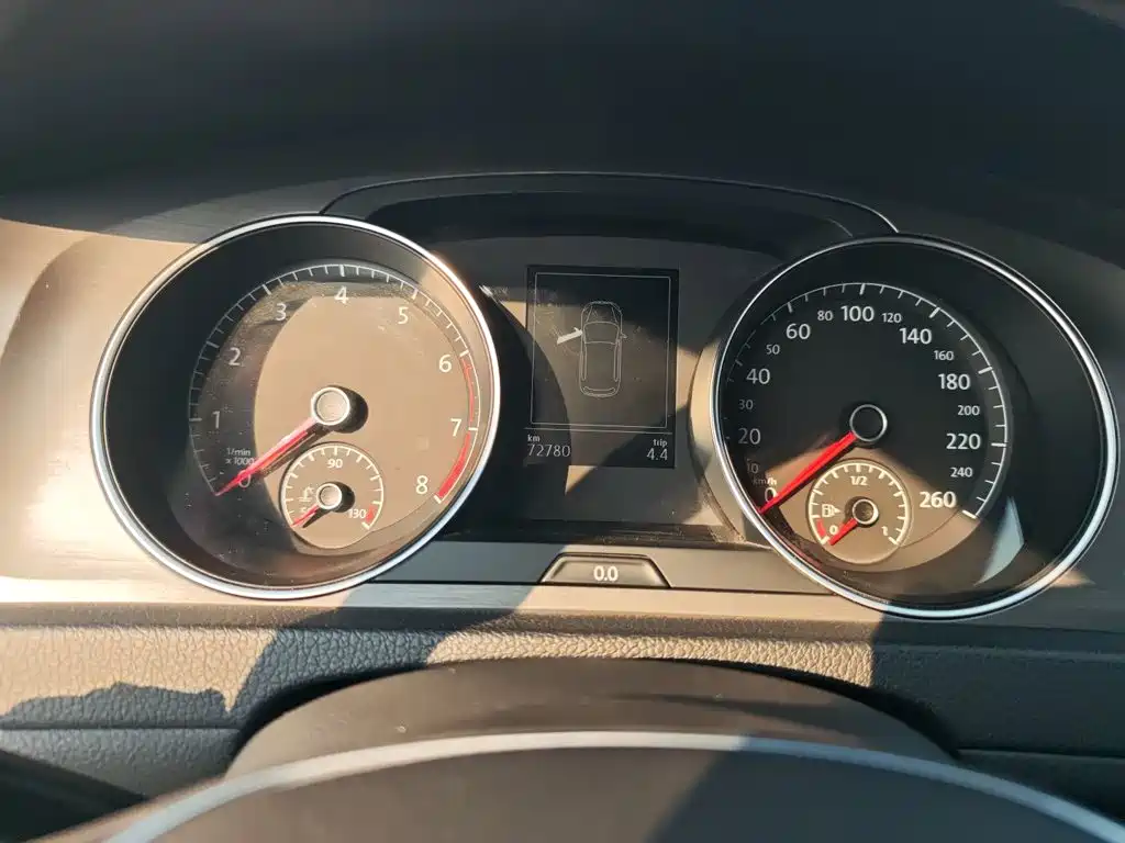 Volkswagen Golf — миниатюра 11