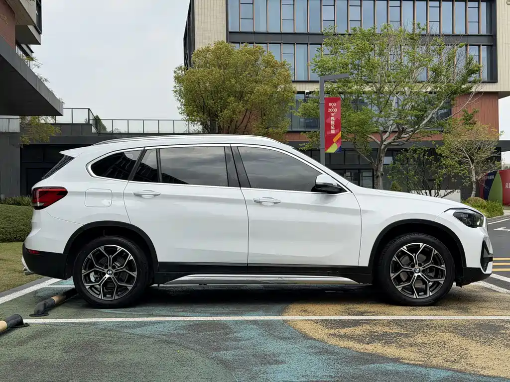 BMW X1 — миниатюра 11