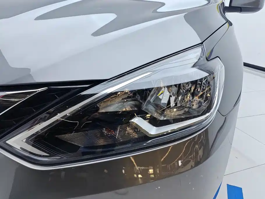 Nissan Sylphy — миниатюра 5