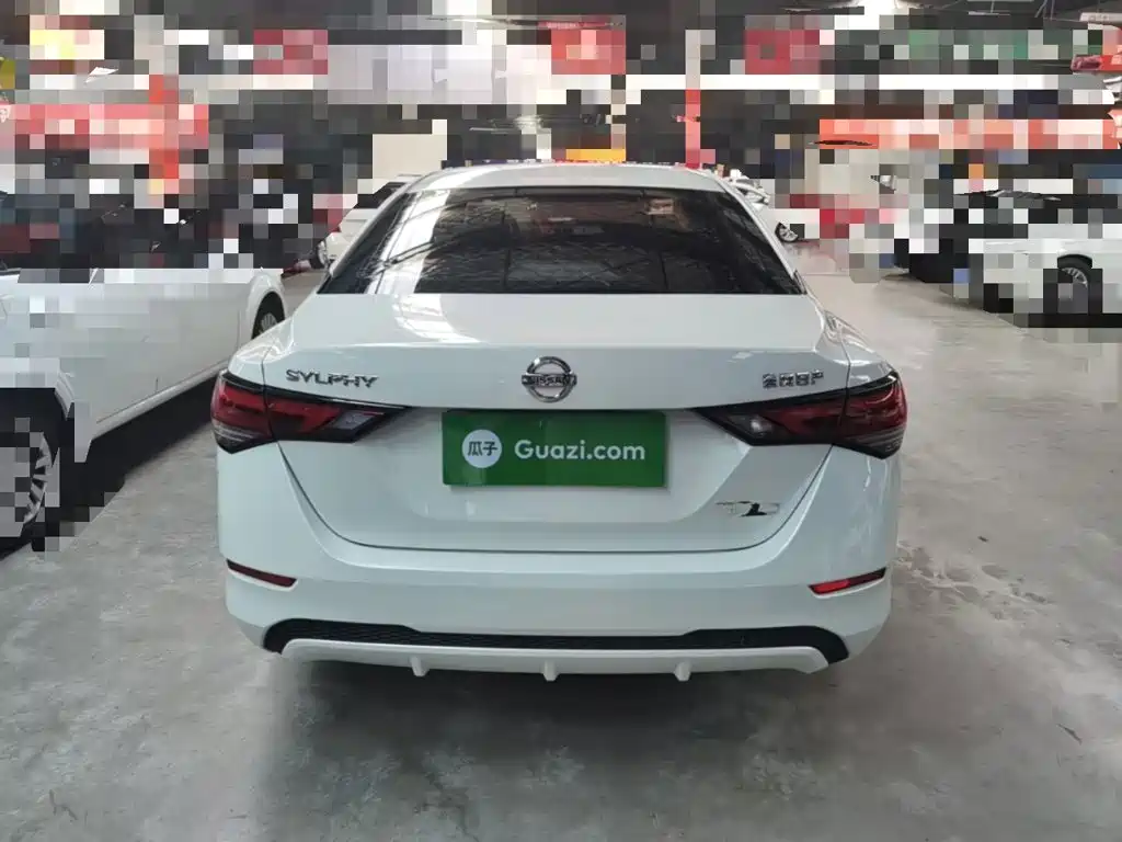 Nissan Sylphy — миниатюра 6