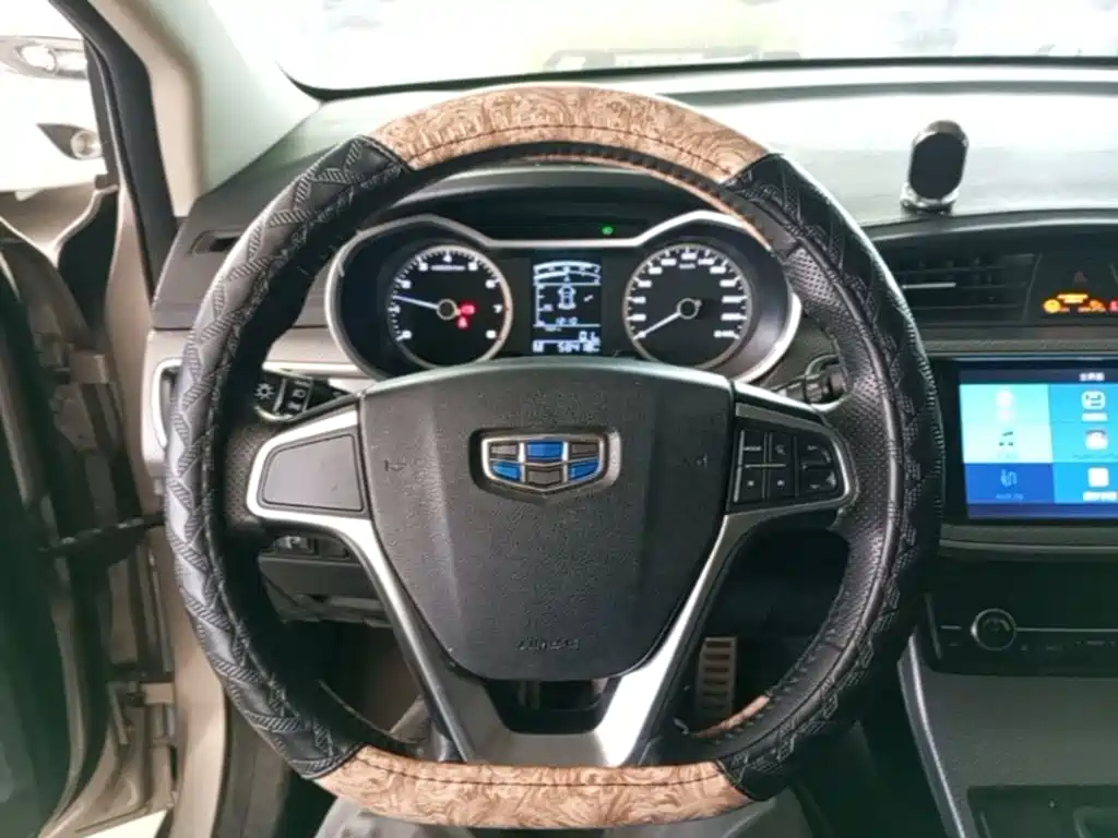 Geely Emgrand GS — миниатюра 11