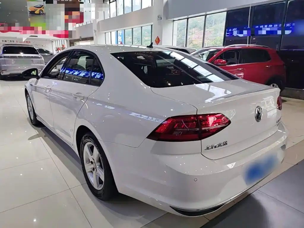 Volkswagen Lamando — миниатюра 5