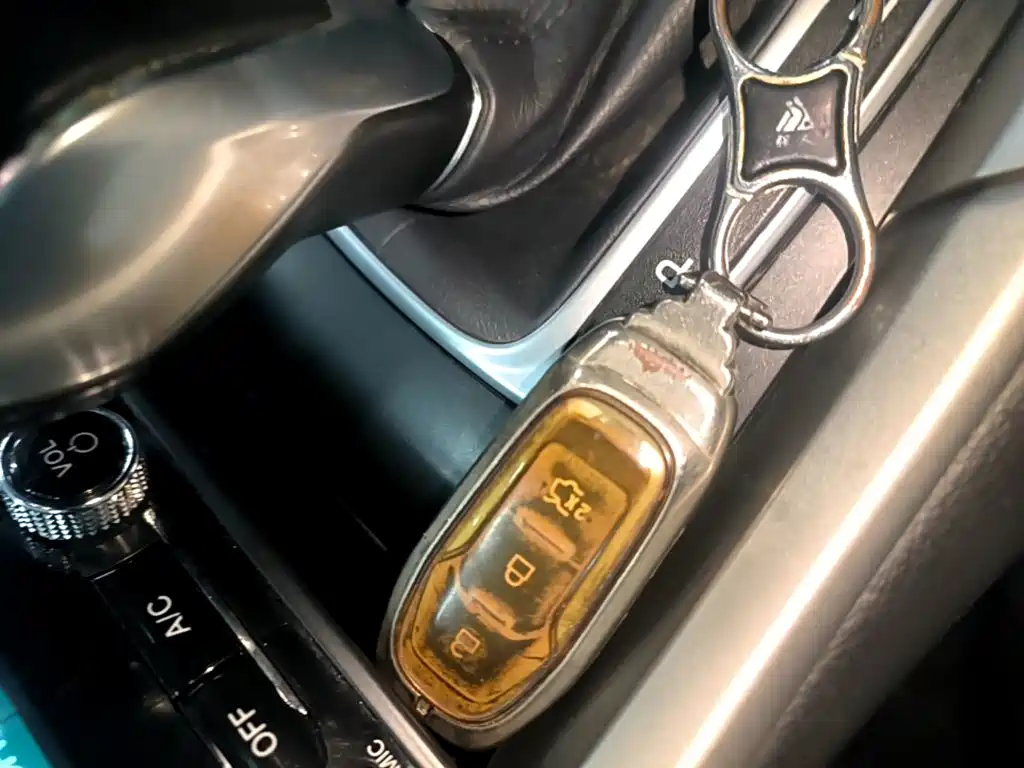 Ford Mondeo — миниатюра 9