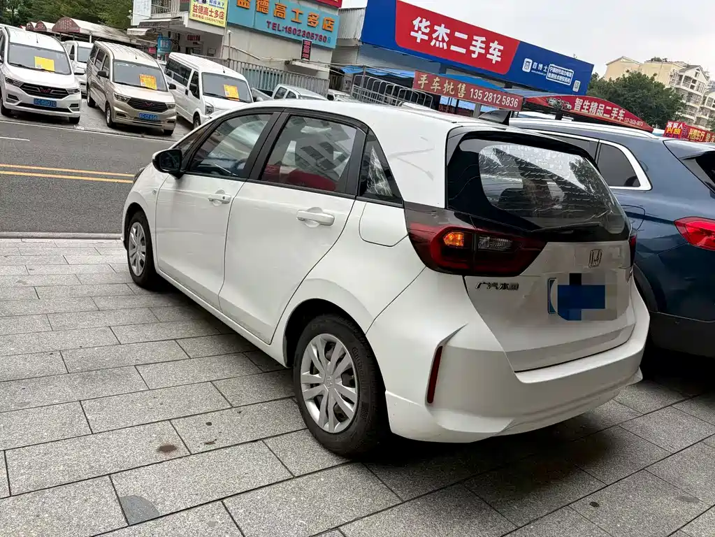 Honda Fit — миниатюра 2