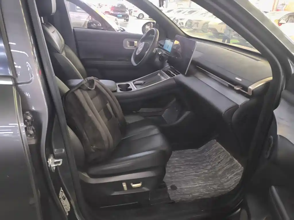 Wuling Xingguang S — миниатюра 25