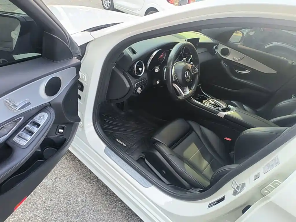 Mercedes-Benz C-Class — миниатюра 16