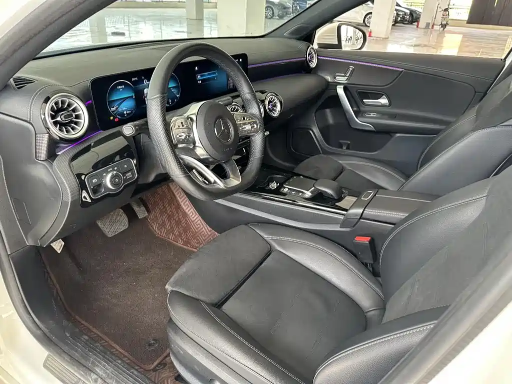 MERCEDES-BENZ A CLASS