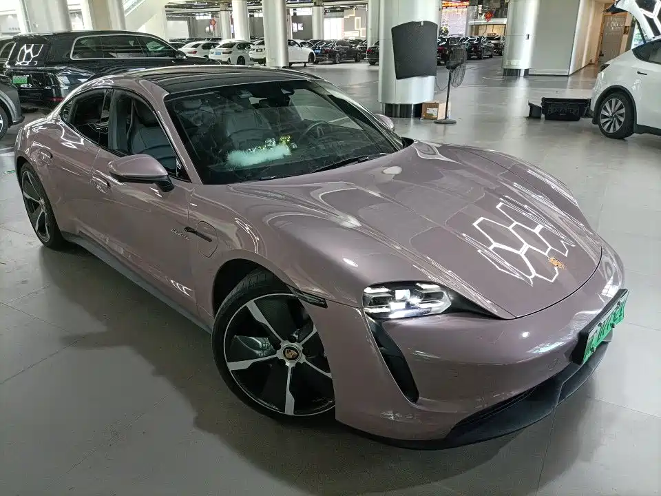 Porsche Taycan 2020 Taycan