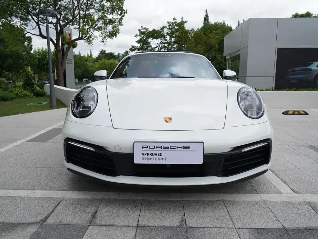 Porsche 911 2023 Targa 4 3.0T