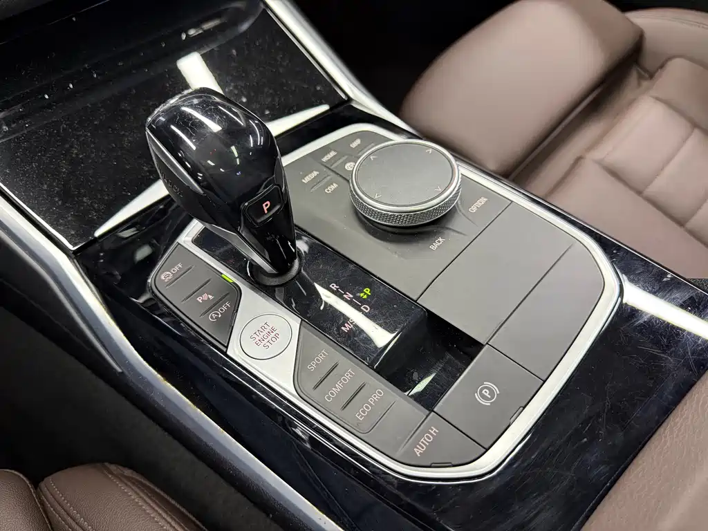 BMW 3 Series — миниатюра 17