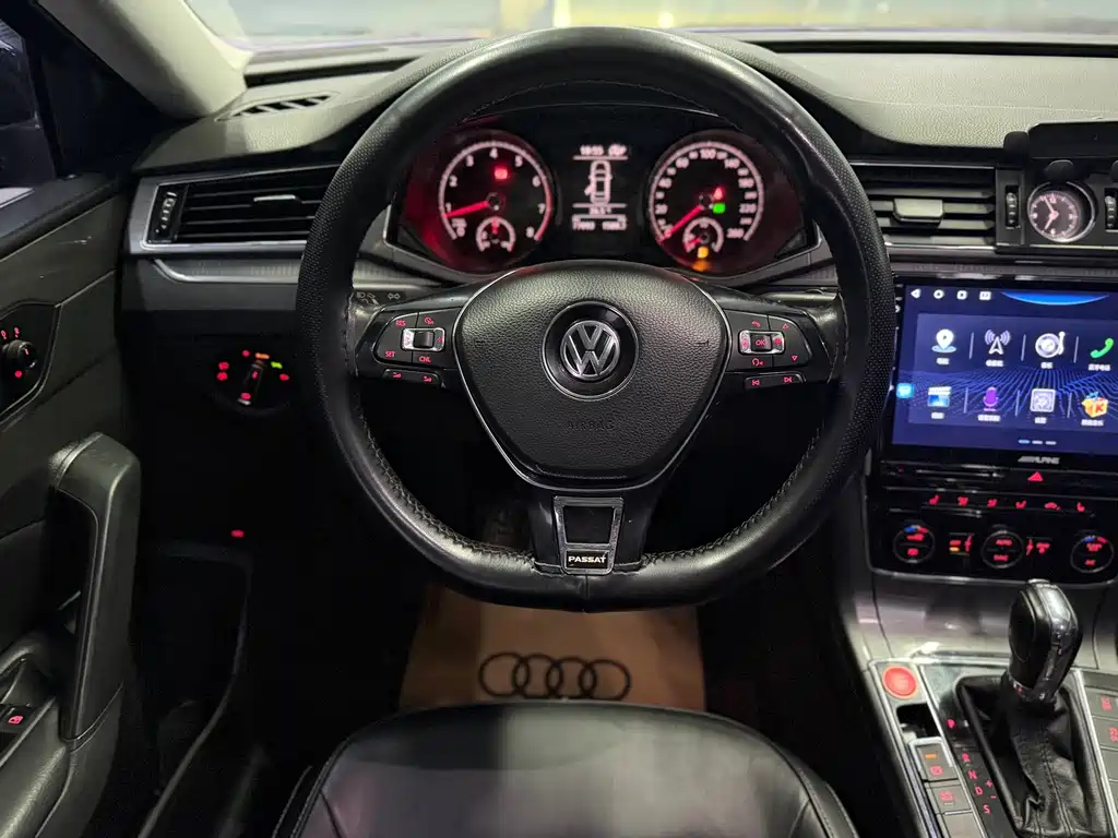 Volkswagen Passat — миниатюра 8