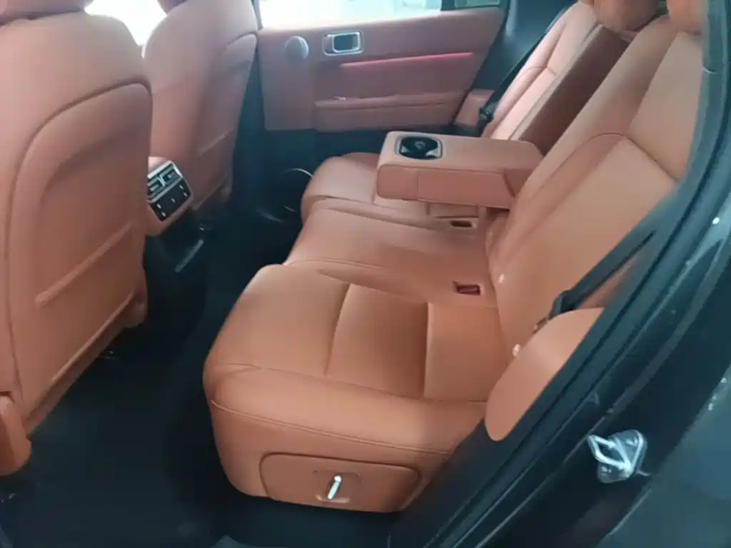 Li Auto Li L6 — миниатюра 17