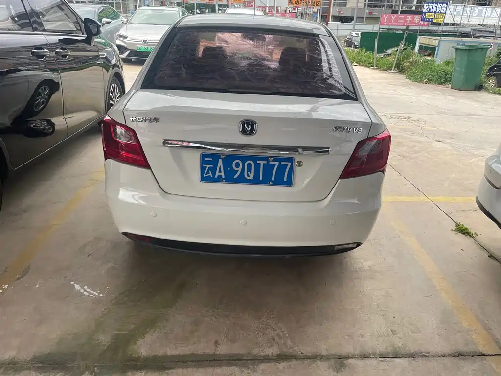 Changan V3 — миниатюра 6