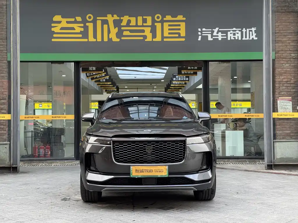 Li Auto Li ONE — миниатюра 2