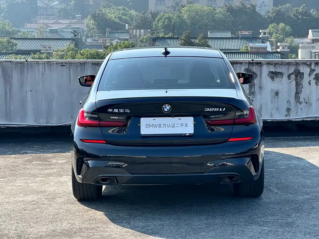 BMW 3 Series — миниатюра 14
