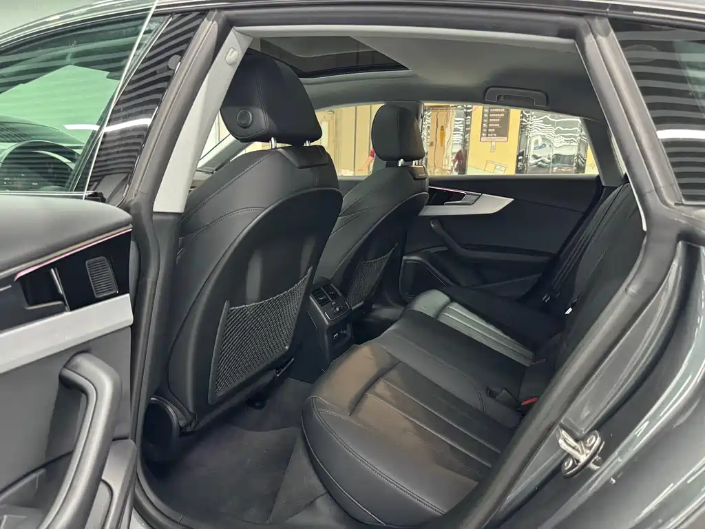 Audi A5 2024 Sportback 40 TFSI quattro Luxury