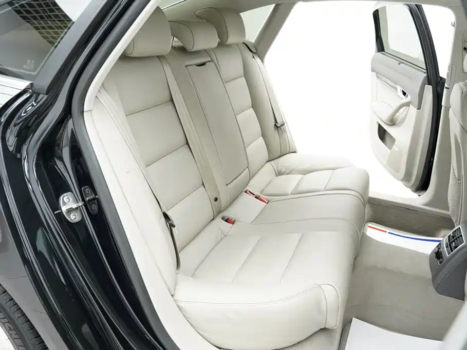 Audi A6L — миниатюра 22