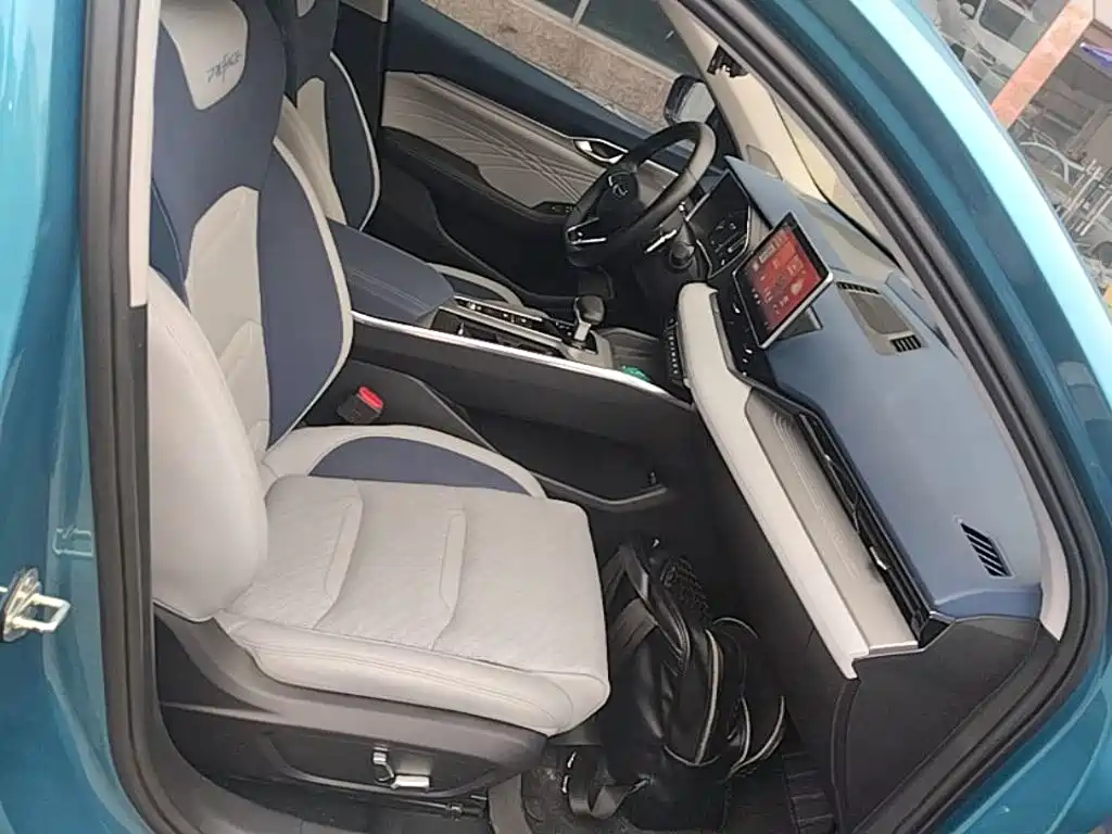 Geely Xingrui — миниатюра 25