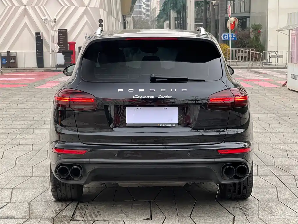 Porsche Cayenne 2015 Cayenne Turbo 4.8T