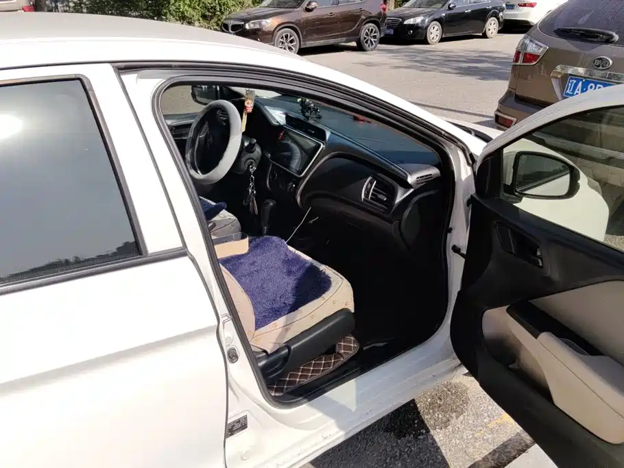 Honda City — миниатюра 8