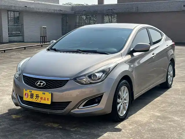 Hyundai Elantra Langdong