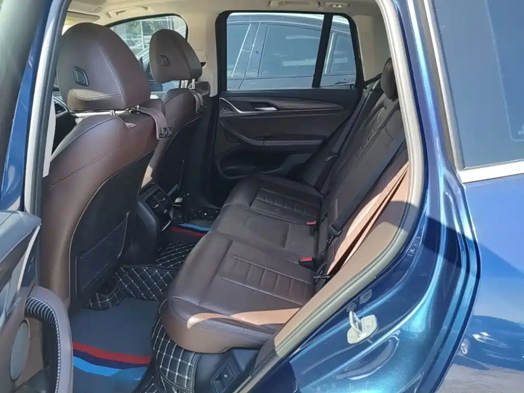 BMW X3 — миниатюра 17
