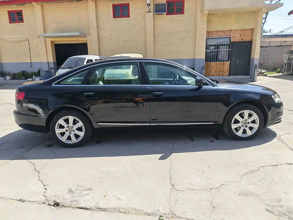 Audi A6L — миниатюра 4