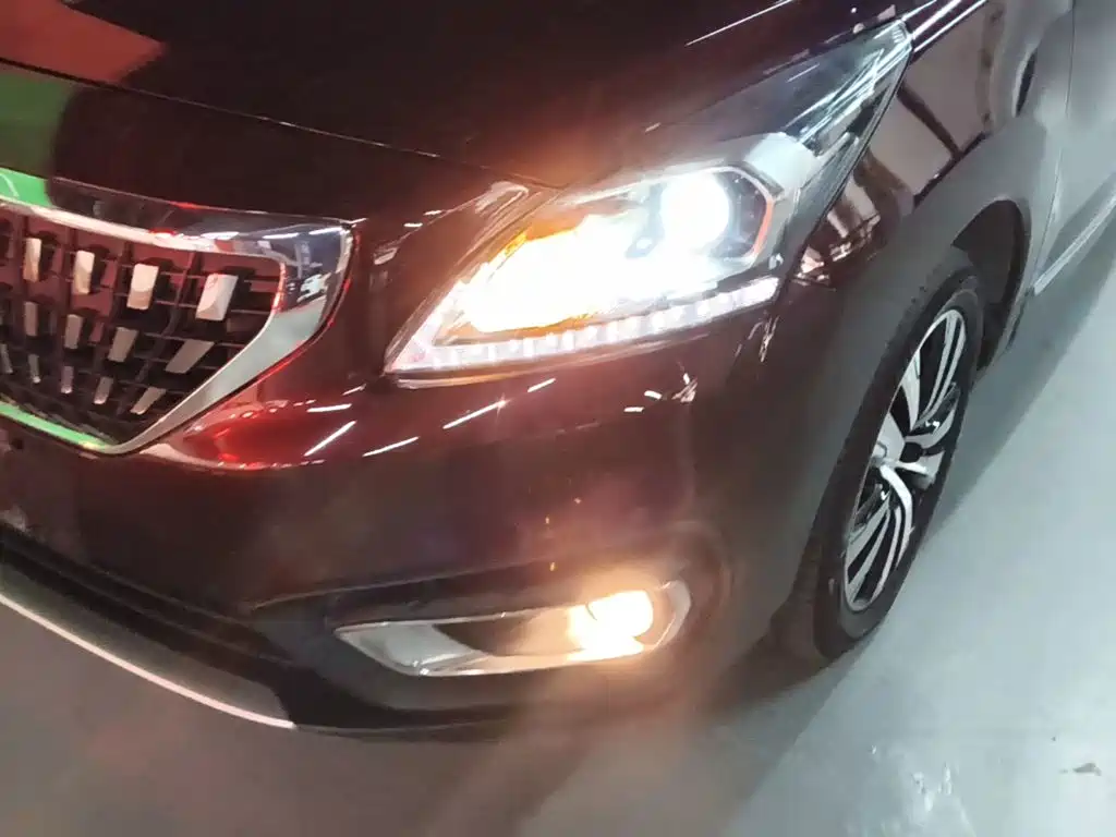 Peugeot 3008 — миниатюра 24