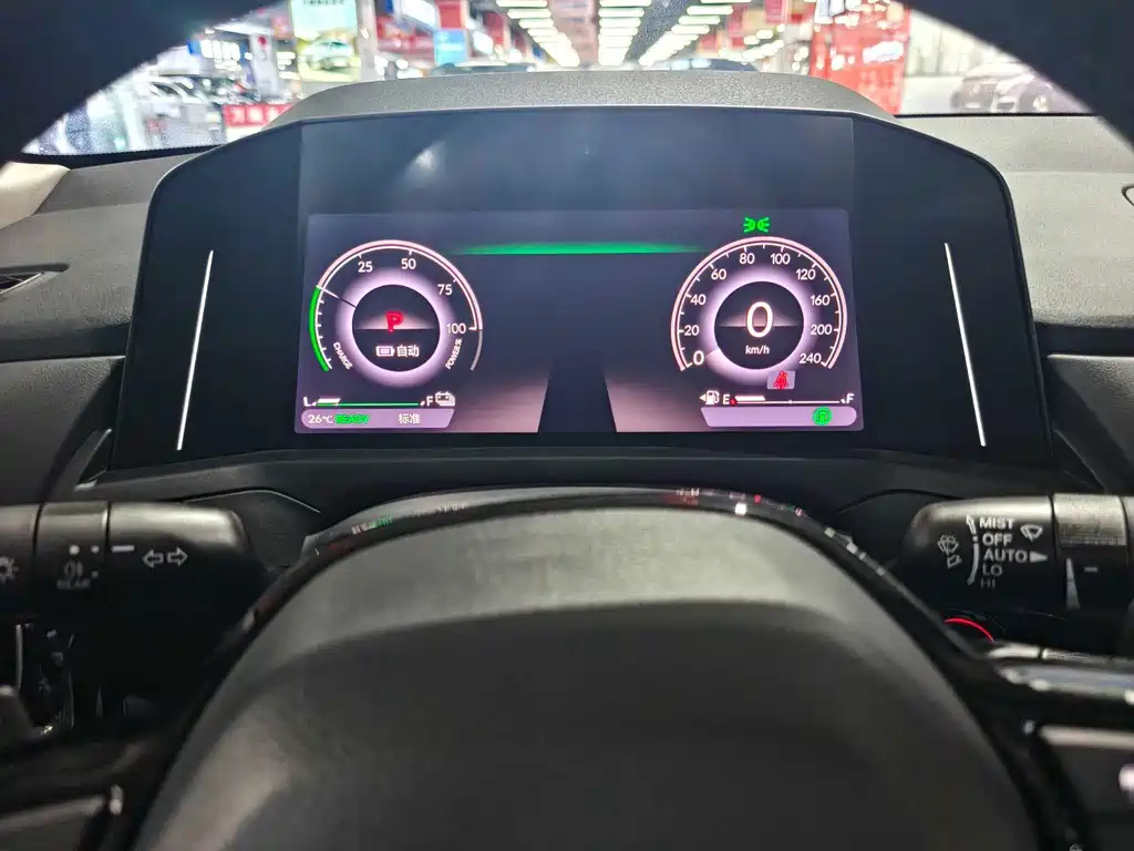 Honda Inspire PHEV — миниатюра 21