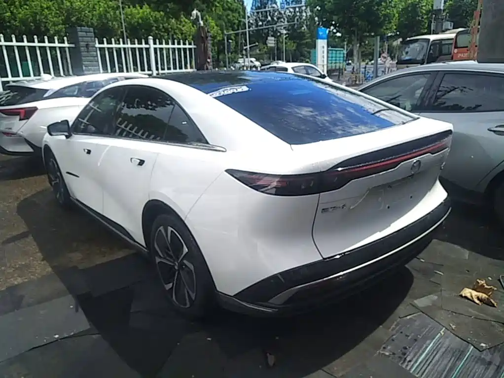 Mazda EZ-6 — миниатюра 5