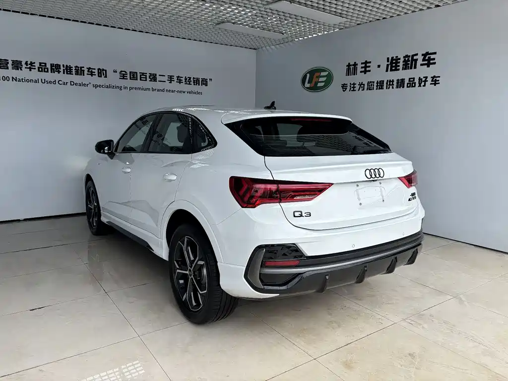 Audi Q3 Sportback — миниатюра 7