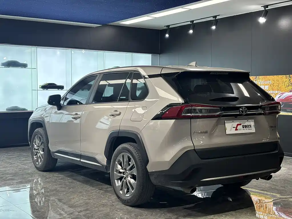 TOYOTA WILANDA
