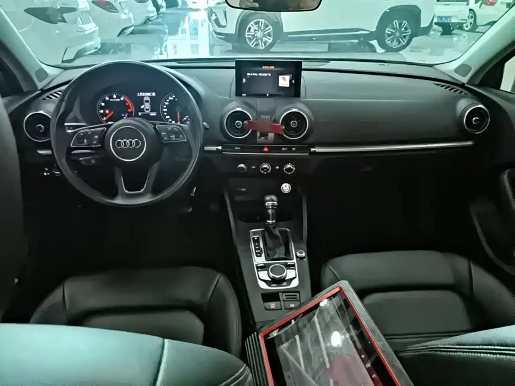 Audi A3 — миниатюра 10