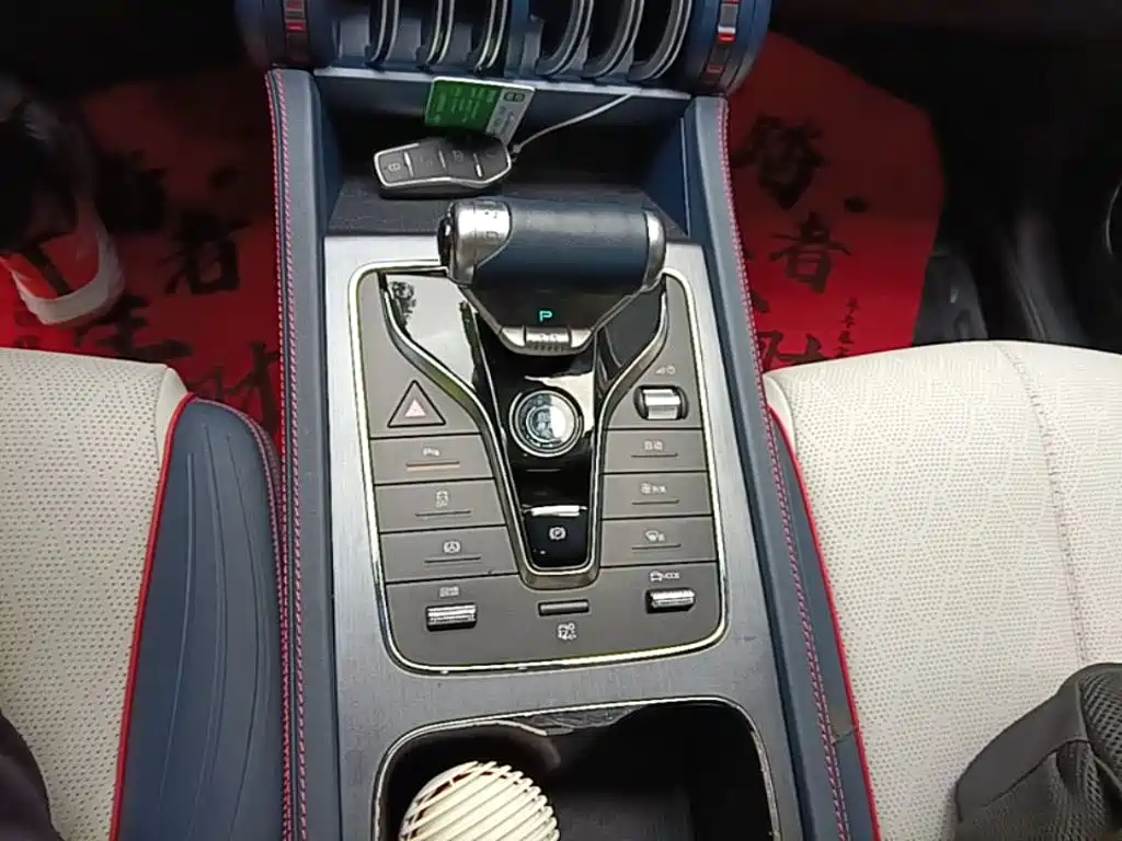 BYD Yuan Plus — миниатюра 14