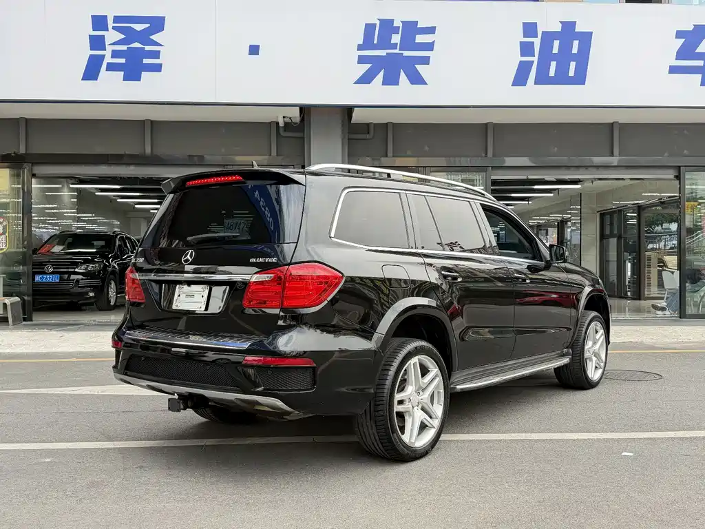 Mercedes-Benz GL-Class — миниатюра 4