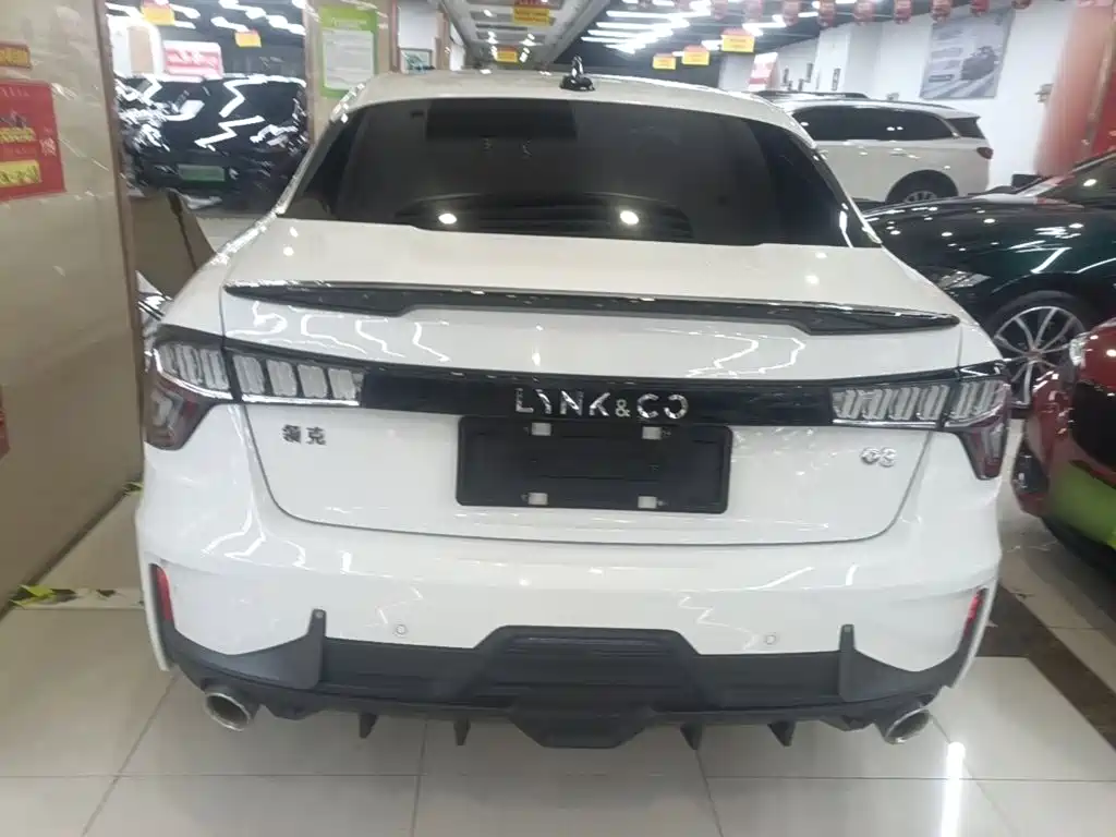 Lynk & Co 03 — миниатюра 6