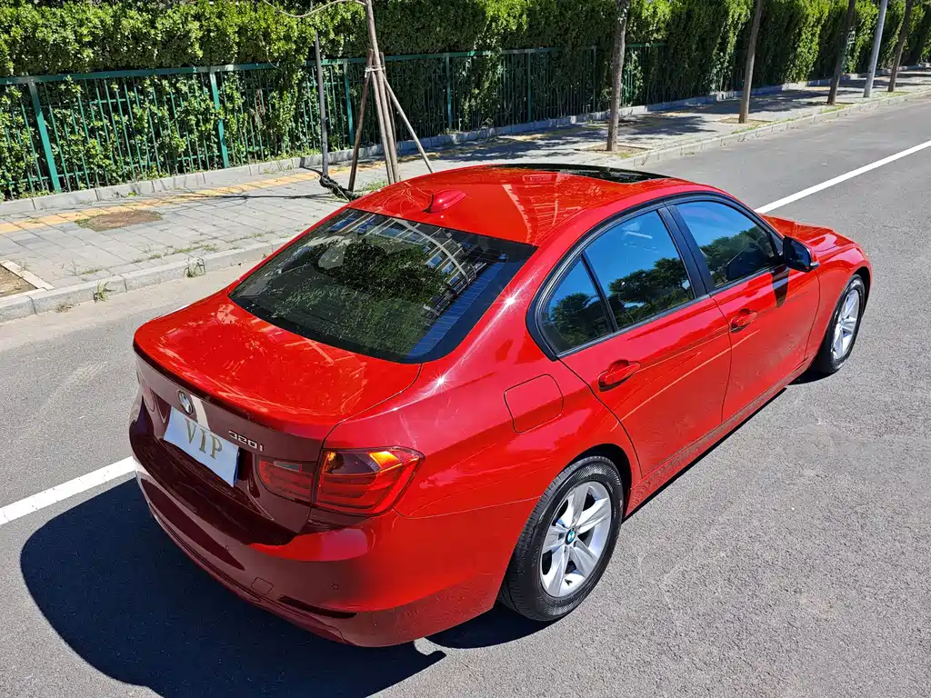 BMW 3 Series — миниатюра 13